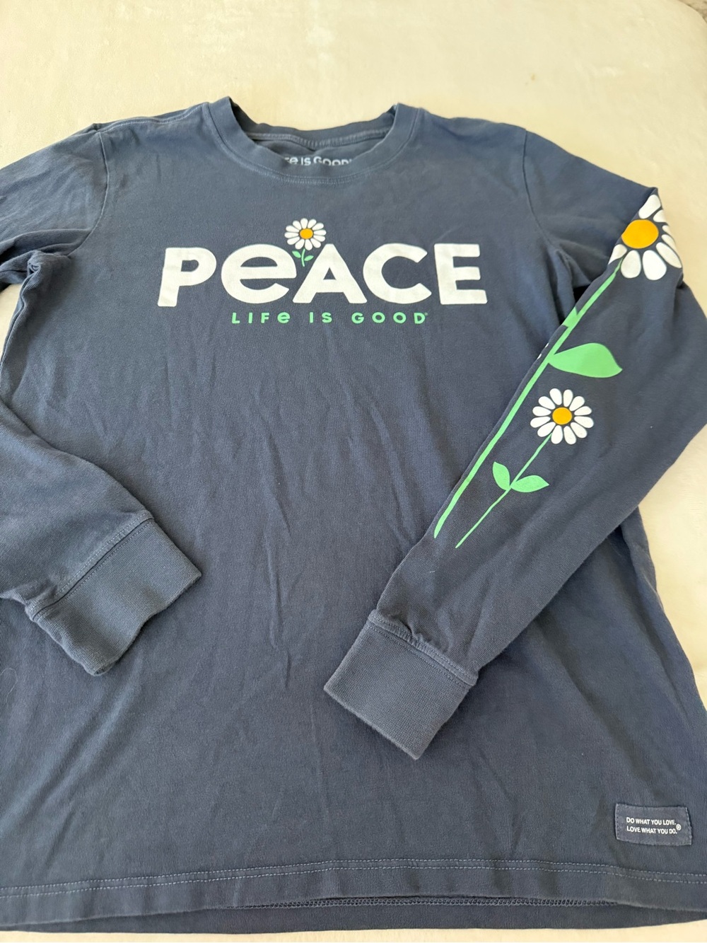 Life is Good Women’s Small Long Sleeve Navy Top Peace D79